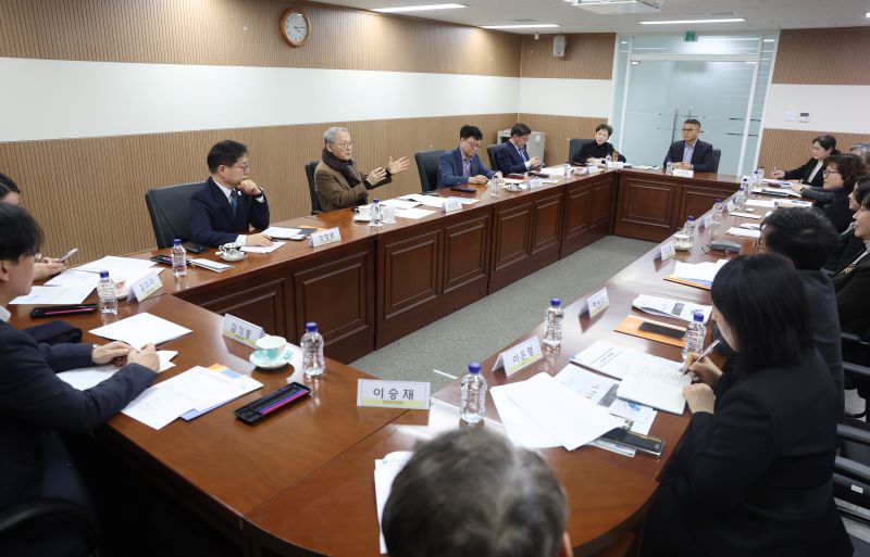 국립국어원은 올해 ‘한국어로 풍요로워지는 삶과 문화’를 목표로 국민의 국어능력을 키우고, 올바른 국어사용 환경조성에 집중한다고 밝혔다.