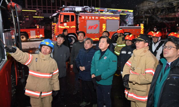 서해환경신문· 서천특화시장 복구·상인 일상 회복 “총력 지원” 시장재건 사업 당장 시작 지시!!